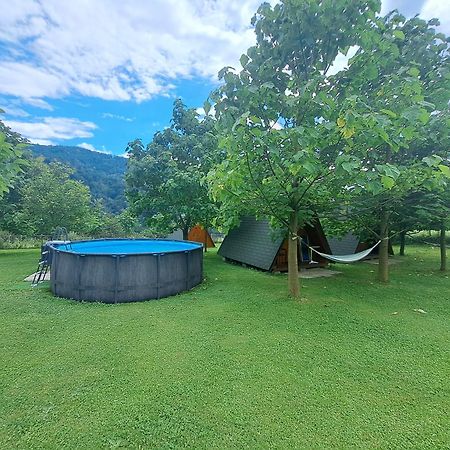 Glamping Hiske Petrin Hotel Tolmin Ngoại thất bức ảnh