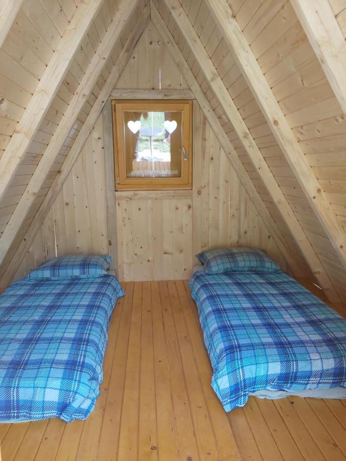 Glamping Hiske Petrin Hotel Tolmin Ngoại thất bức ảnh