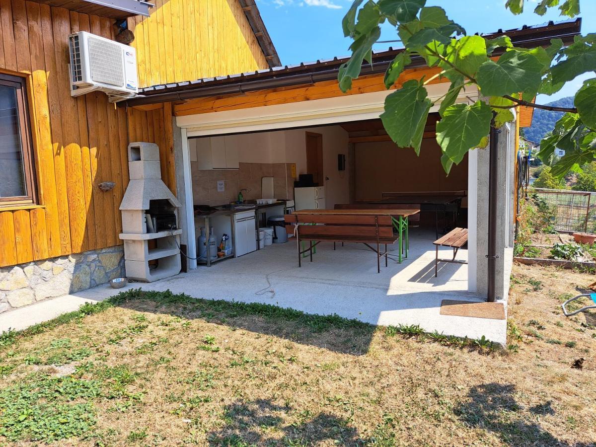Glamping Hiske Petrin Hotel Tolmin Ngoại thất bức ảnh