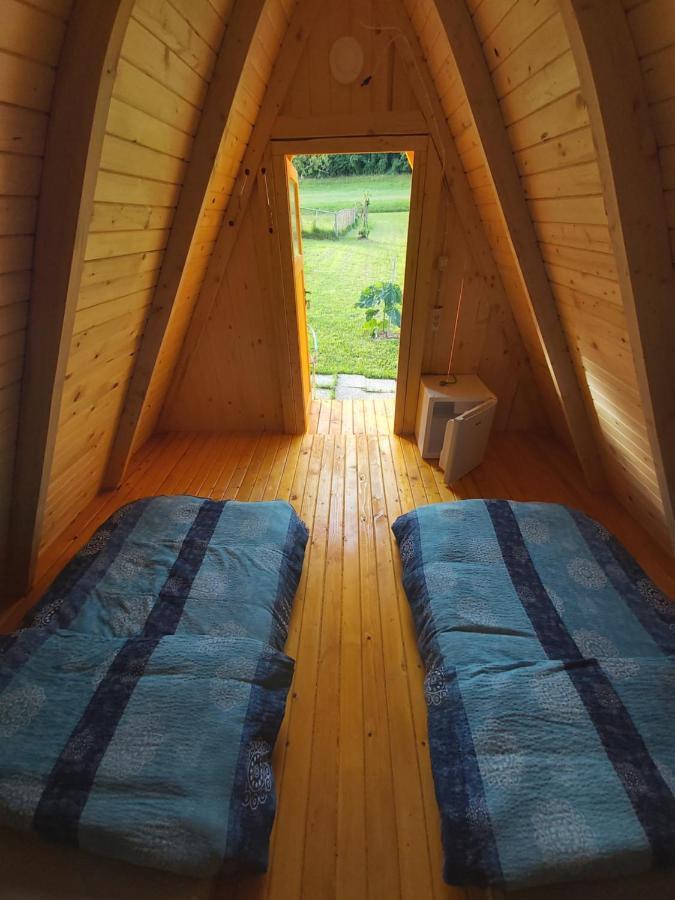 Glamping Hiske Petrin Hotel Tolmin Ngoại thất bức ảnh